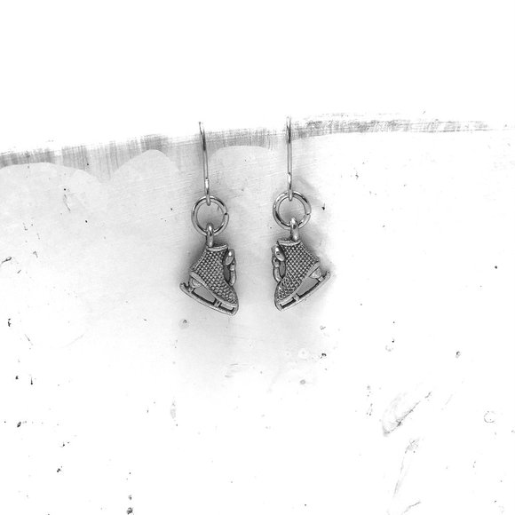 Miniature Ice Skates Winter Skates Skating Lovers Figure Skaing Charm Earrings - Picture 2 of 3